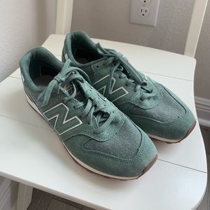 New Balance 696 Women’s Cedar Green Running Shoe